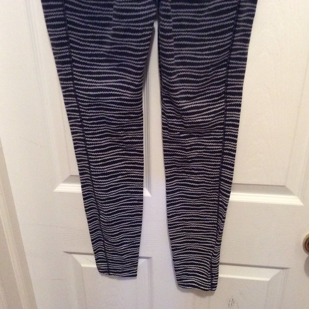 Nike Dri-Fit Leggings M Dark Gray Blue White - Picture 7 of 8